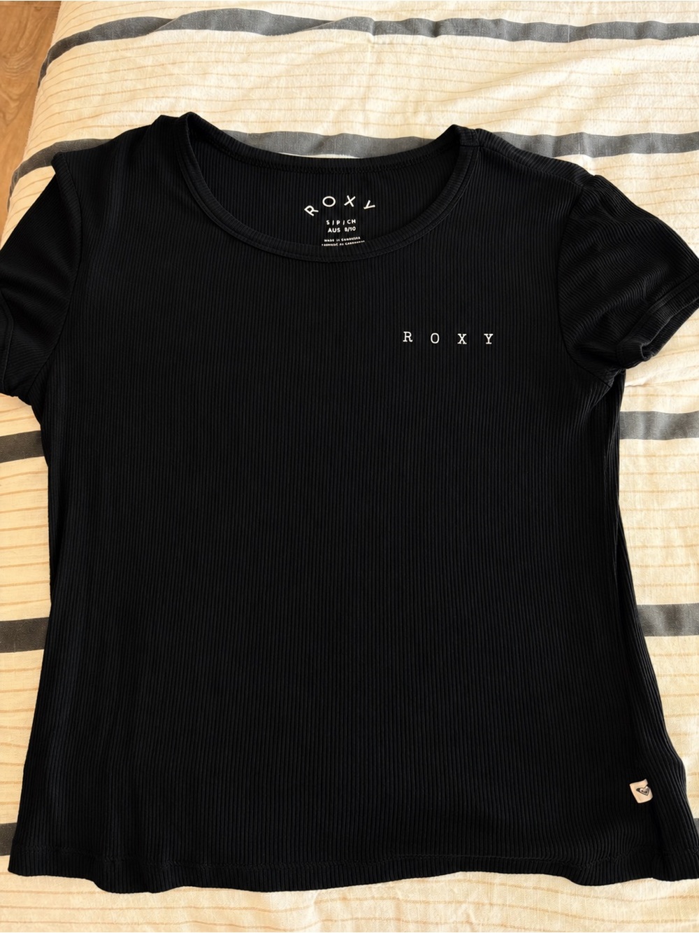Roxy Women's Black Baby Ribbed Short-Sleeve Tee